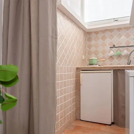 Apartment St Peter Vatican Lovely & Patio, *