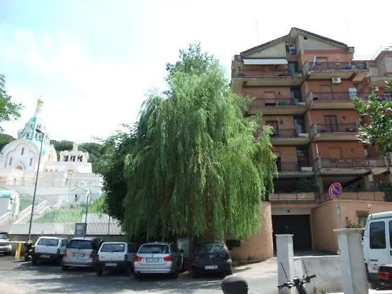 St Peter Vatican Lovely & Patio, Apartment *